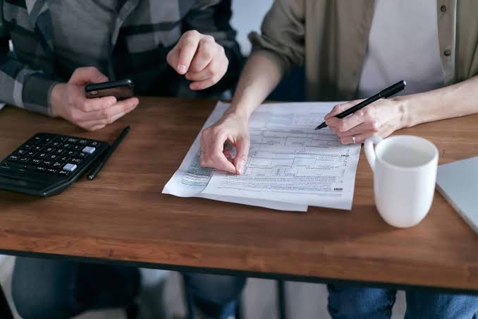 Utility Charge Problems - Compare Lease Terms With Bills